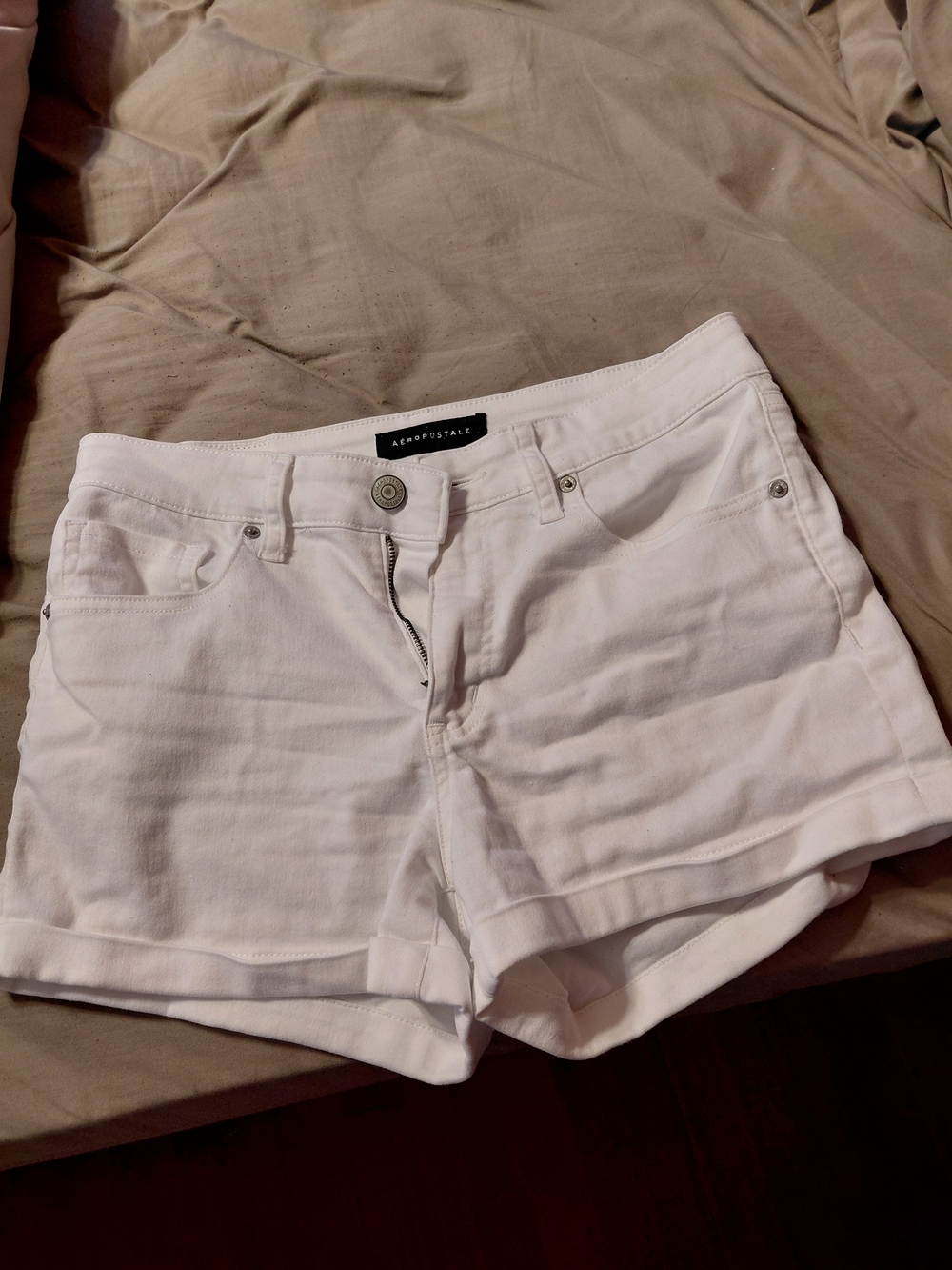 Aeropostale White Women's Denim Shorts